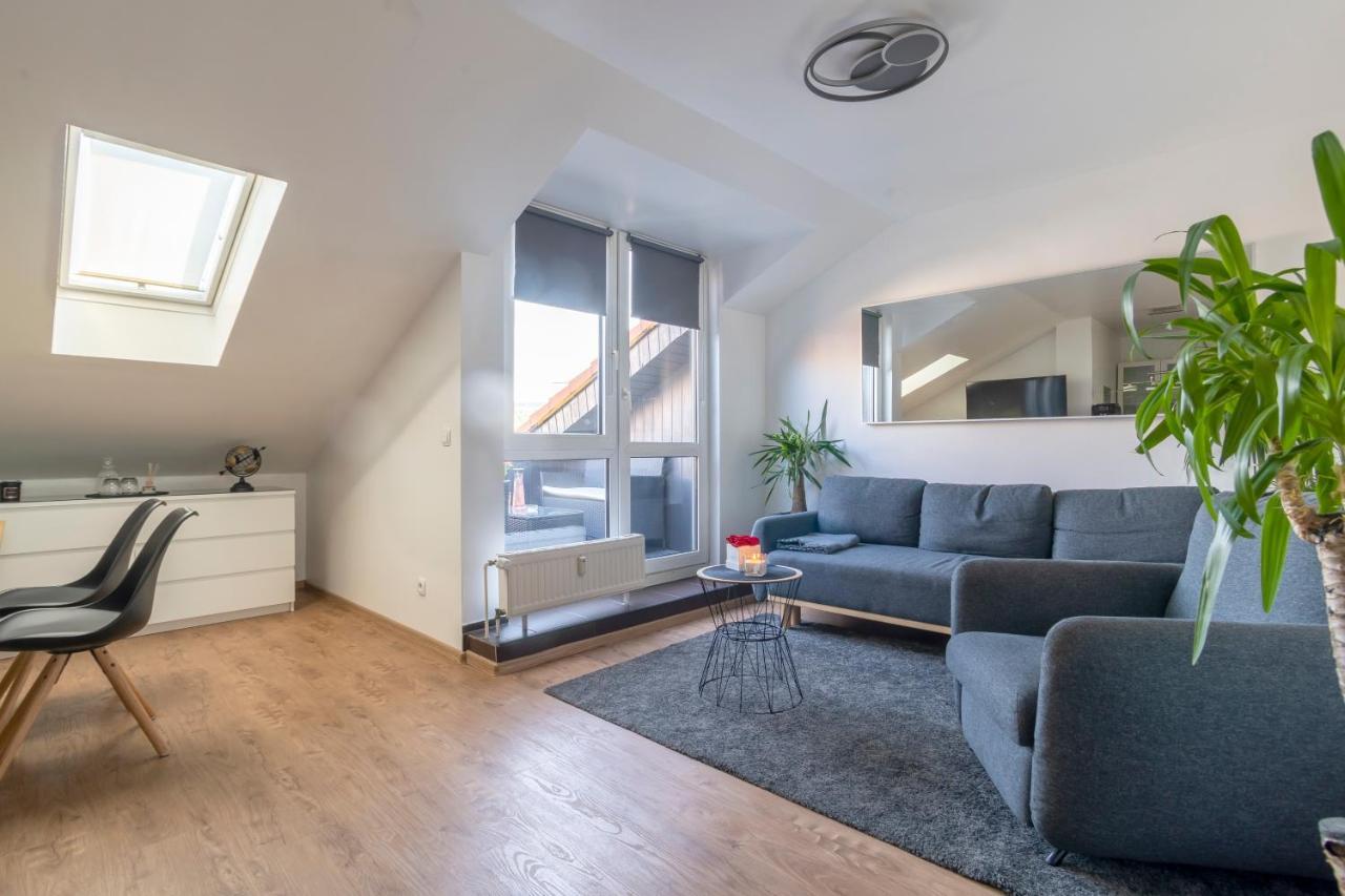 Stylish 2 Maisonette - Contactless Check-in