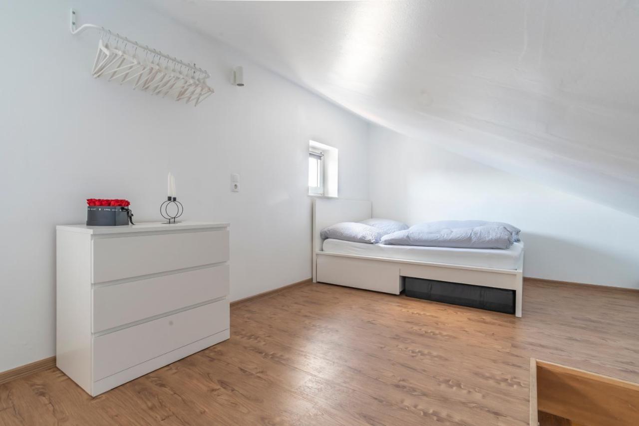 Stylish 2 Maisonette - Contactless Check-in Apartment *
