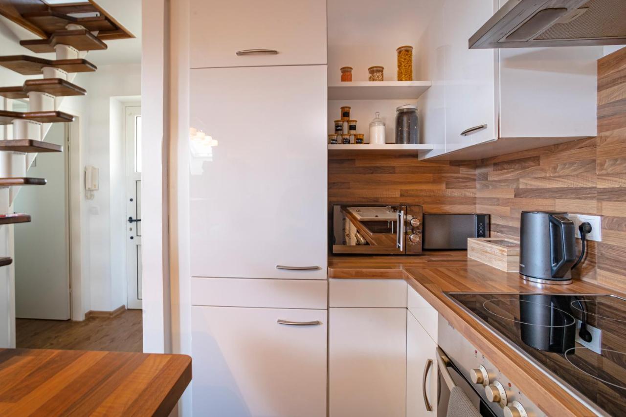 Stylish 2 Maisonette - Contactless Check-in *